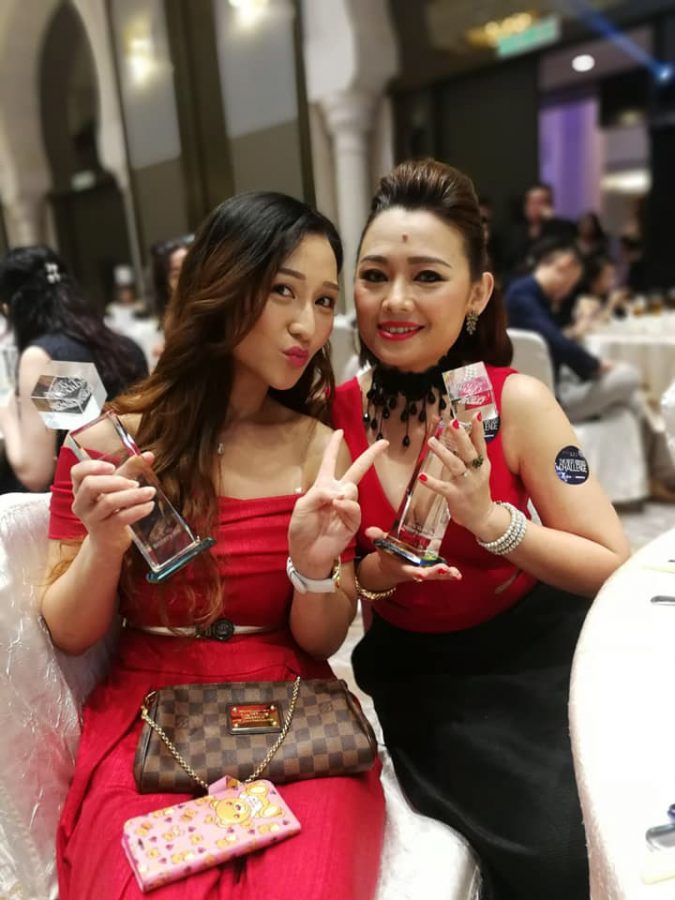 DB-Glitz-&-Glam-beauty-award-2018-59-900x598
