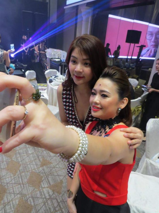 DB-Glitz-&-Glam-beauty-award-2018-63-900x598